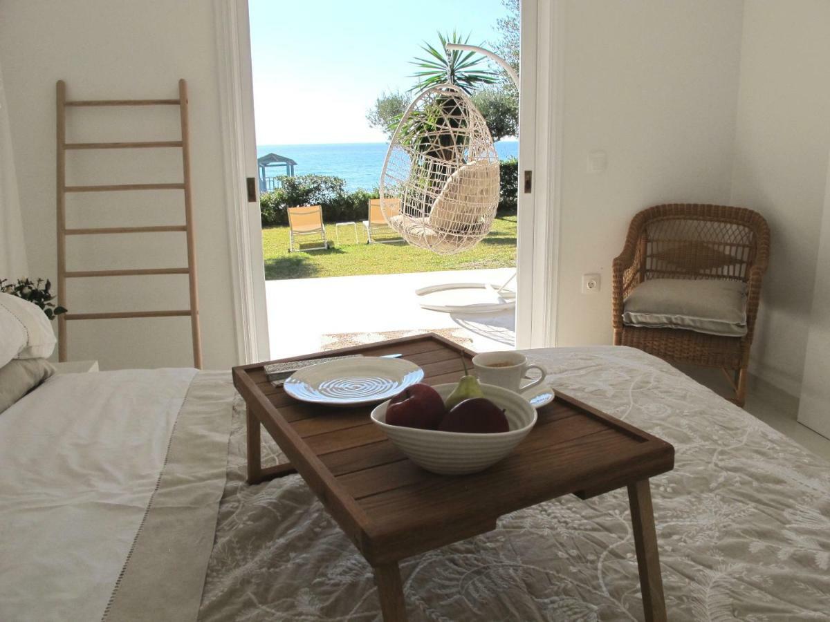 Aqua Seafront Glyfada Corfu Beach House With Garden Exterior foto